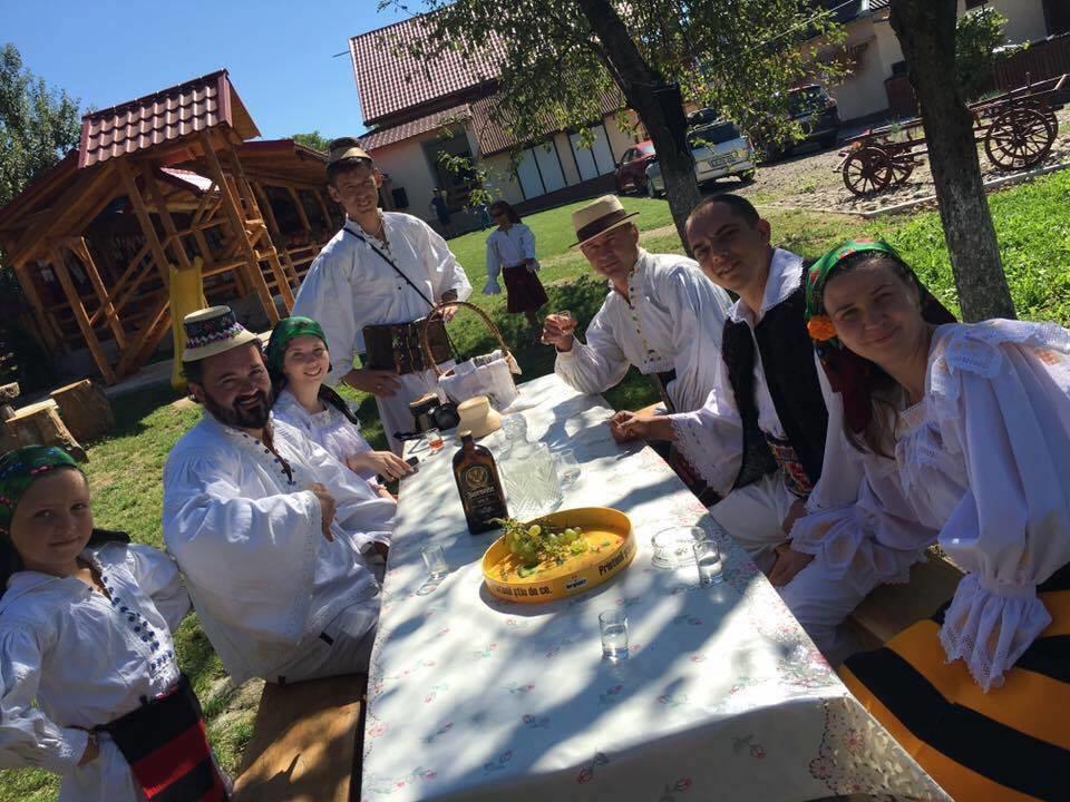 Pensiunea Maramures Ocna Sugatag Luaran gambar